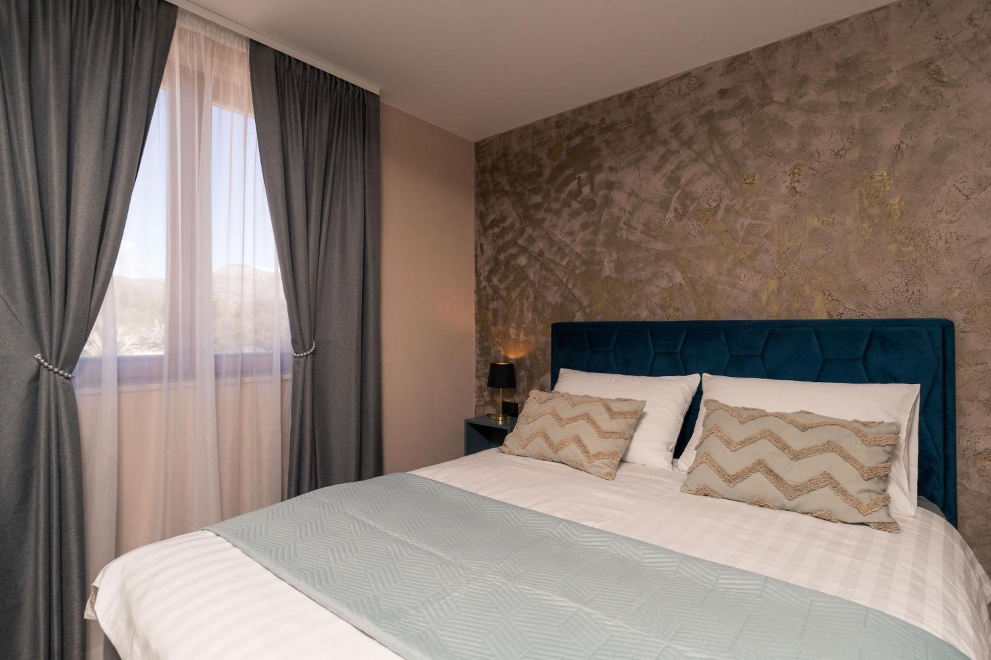 Sapphire Studio Apartment With Free Private Parking Dubrovnik Exterior photo