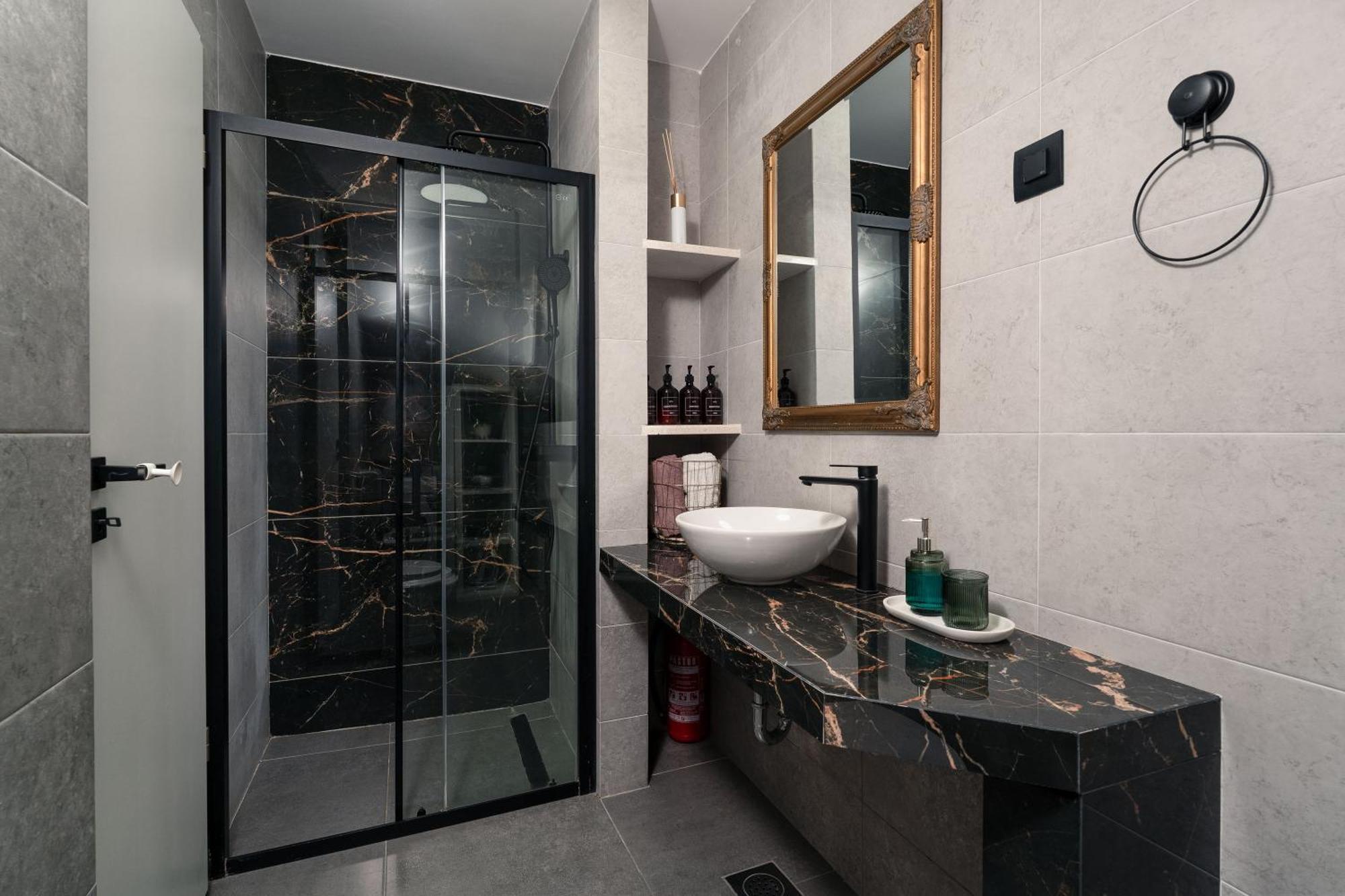Sapphire Studio Apartment With Free Private Parking Dubrovnik Exterior photo